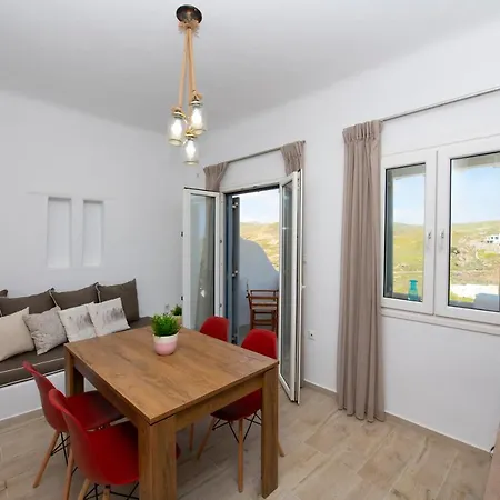 Superior Beachfront 1 With View To The Aegean Sea * بانورموس ميكونو