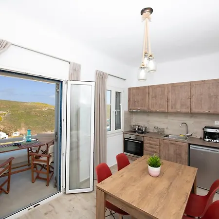 아파트 Superior Beachfront 1 With View To The Aegean Sea Panormos (Mykonos)